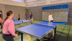 O1 L3 – APSA Tennis de table – Etablissement Lycée Gustave Eiffel – Classe 1ère – L 3 / 9 .mp4