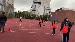 Collège Albert Roussel 5ème Basket.mp4