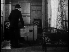 Les Vampires 8 Le maître de la foudre 1.mpg