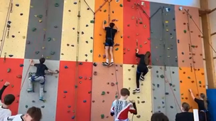 01 L3- Albert Schweitzer-3 ème