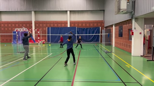 CA4 - Badminton - 6ème - Collège Rosa Parks - GRESS Sarah .mp4